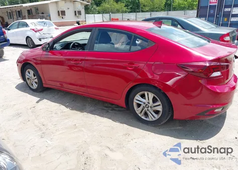 2019 Hyundai Elantra Sel z USA, uszkodzony, nr VIN KMHD84LF2KU842850